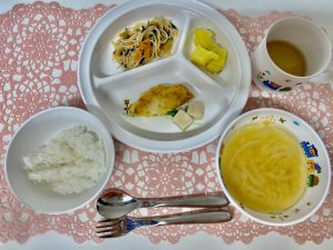 10月20日(木)の給食・おやつ