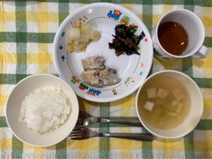 2月21日(火)の給食・おやつ