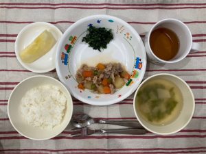 2月22日(水)の給食・おやつ