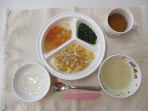 3月7日(火)の給食・おやつ