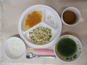 3月13日(月)の給食・おやつ