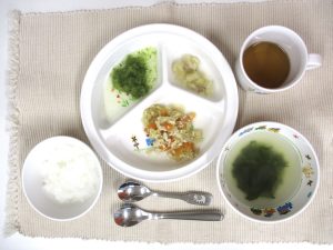 7月19日(水)の給食・おやつ