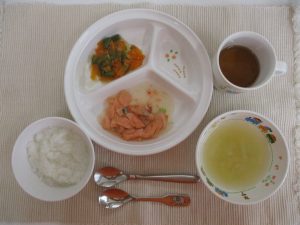 7月11日(火)の給食・おやつ