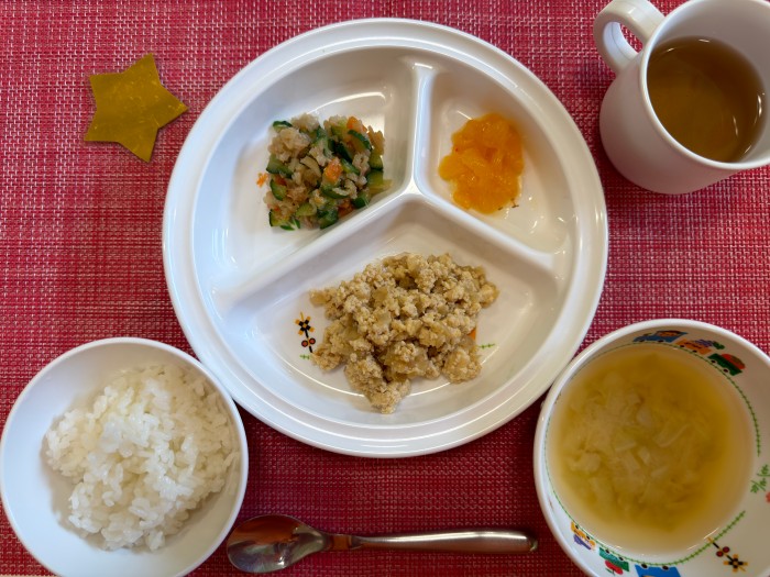 【10月14日㈬の給食・おやつ】