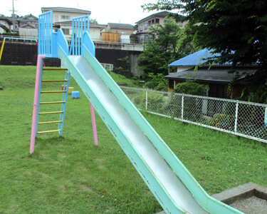 滑り台