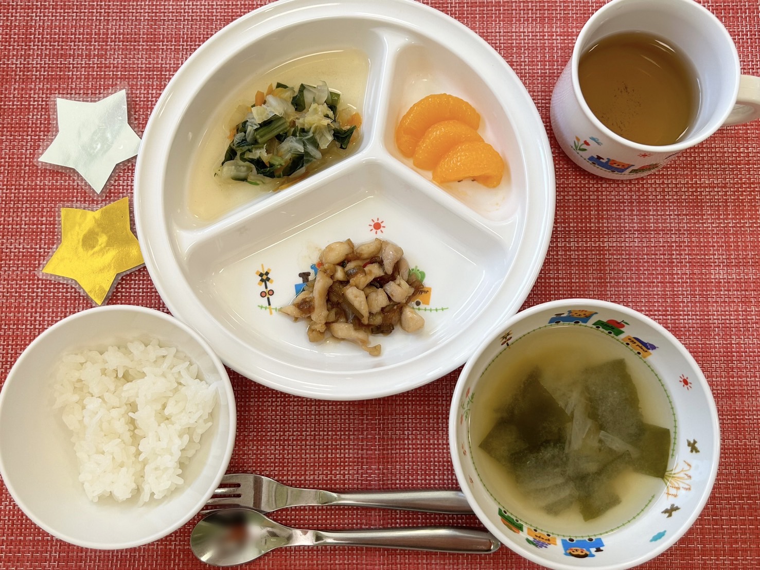 【10月26日㈯の給食・おやつ】