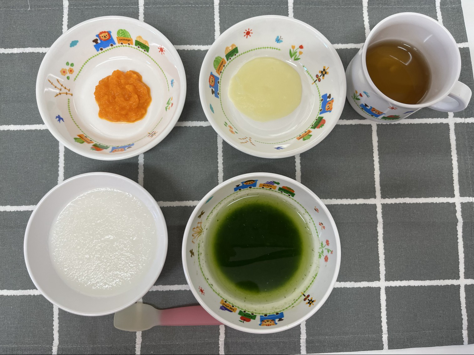 10月25日(水)の給食・おやつ