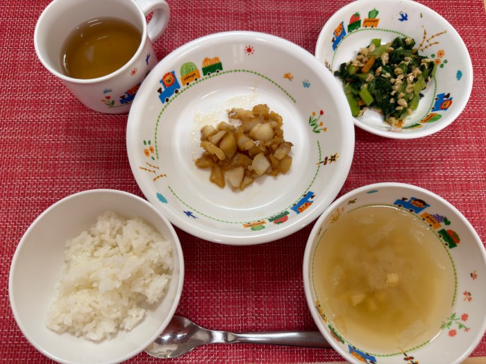 【4月23日㈭の給食・おやつ】