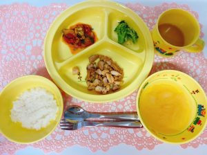 8月5日(金)の給食・おやつ