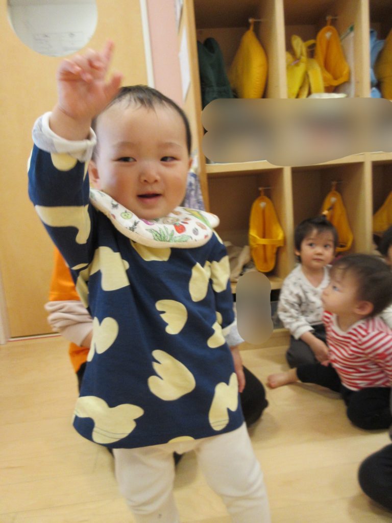 ５・２    春の自然・戸外遊び・鯉のぼり製作