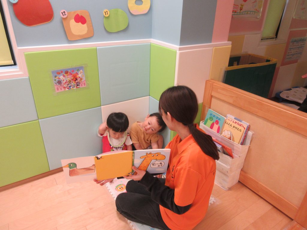 9・26 絵本読み合い