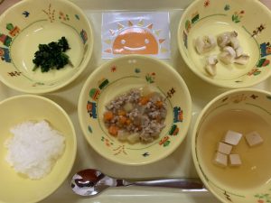 10月8日(木)の給食・おやつ