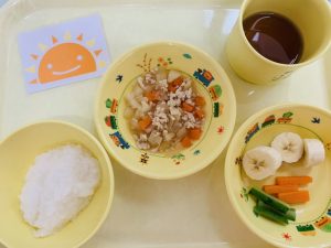 11月11日(水)の給食・おやつ