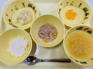 12月9日(水)の給食・おやつ