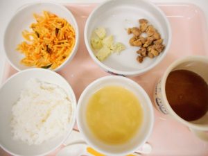 12月11日(金)の給食・おやつ