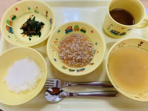1月13日(水)の給食・おやつ
