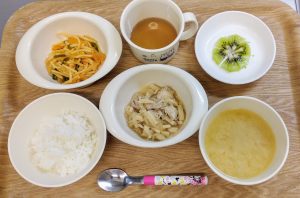 1月16日(土)の給食・おやつ