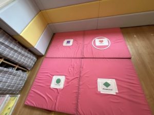 カリキュラムブログ　英語　形　