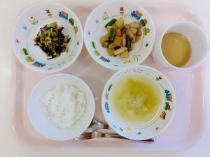 7月3日(土)の給食・おやつ