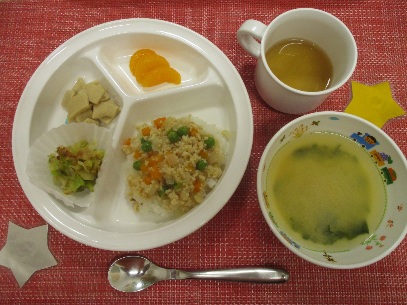【7月16日㈫の給食・おやつ】
