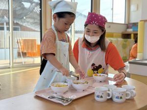 はじめてのクッキング🍹春雨感触遊び🌈