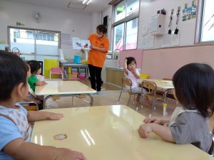 ☆絵本読み合いプログラム☆