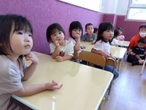 ★絵本読み合いプログラム★