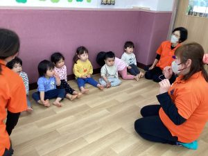 ★絵本読み合いプログラム★