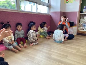 ★絵本読み合いプログラム★