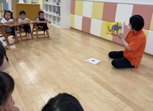 絵本「ボボンバボンボン」