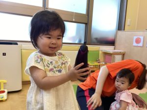 畑の茄子を食べたよ！