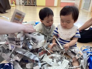 新聞プールで遊んだよ🤗