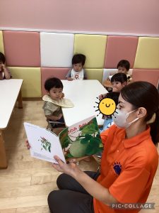 絵本ブログ〜みどりのみ　あかいみ〜
