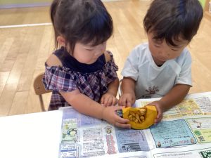 食育活動〜かぼちゃの種取りのお手伝いをしたよ