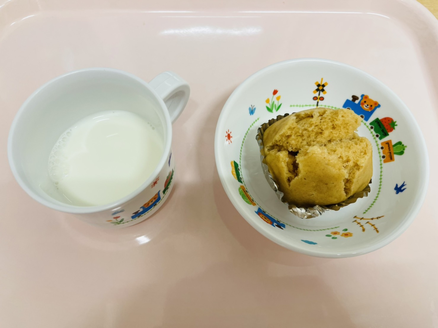 2月15日(水)の給食・おやつ