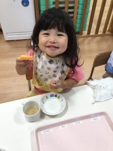 【小規模保育園:小田原園】おやつ時間🎵