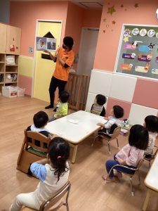 【小規模保育園:小田原園　絵本プロジェクト「アンパンマンのクリスマス」】