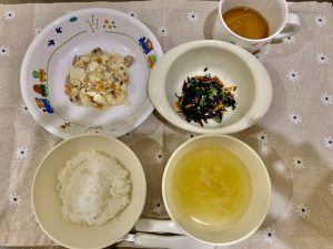 12月21日(水)の給食・おやつ