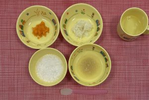 8月23日(水)の給食・おやつ