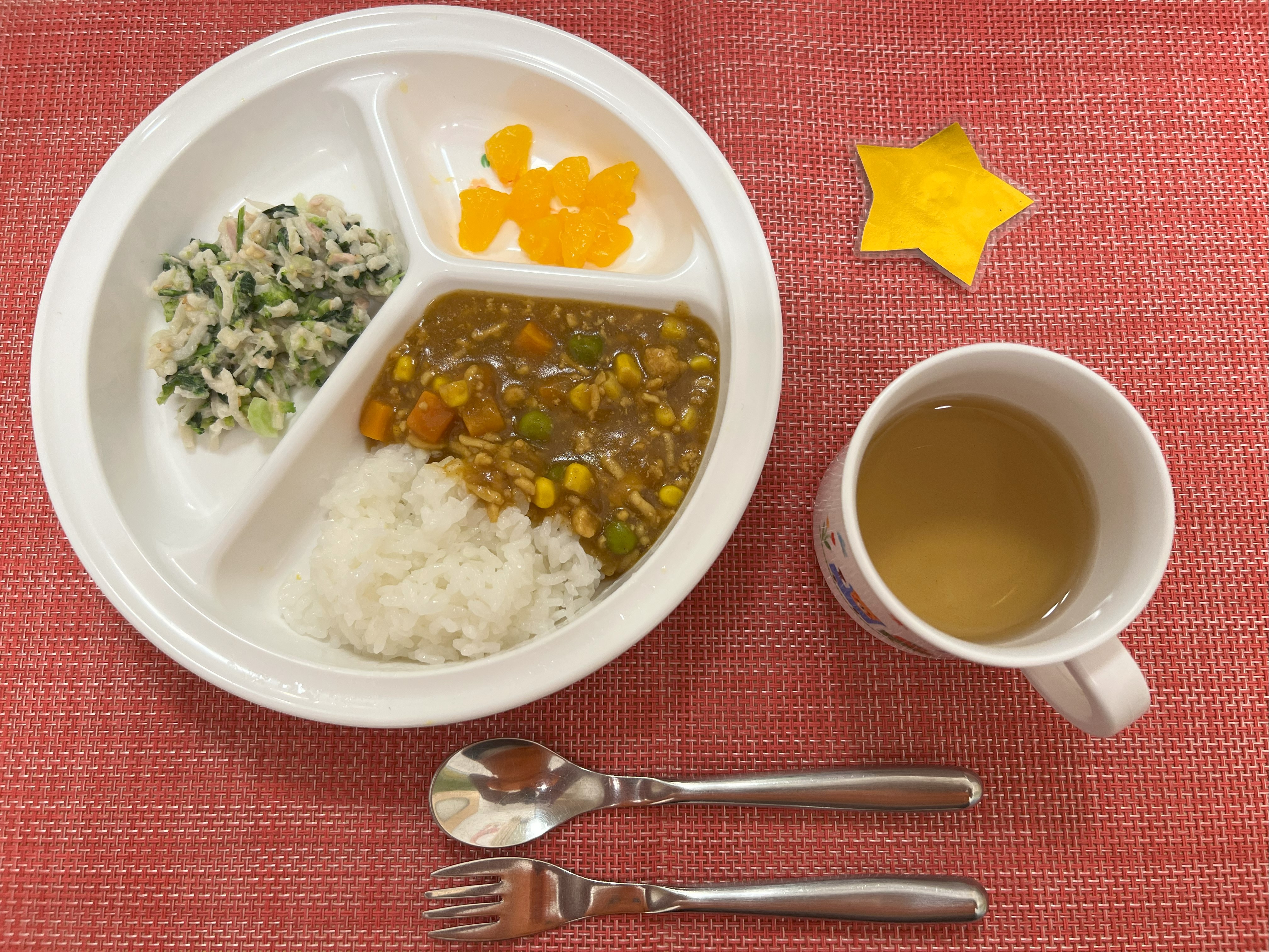 【1月20日㈪の給食・おやつ】