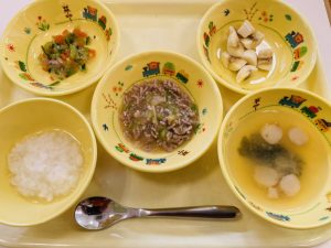 3月9日(火)の給食・おやつ