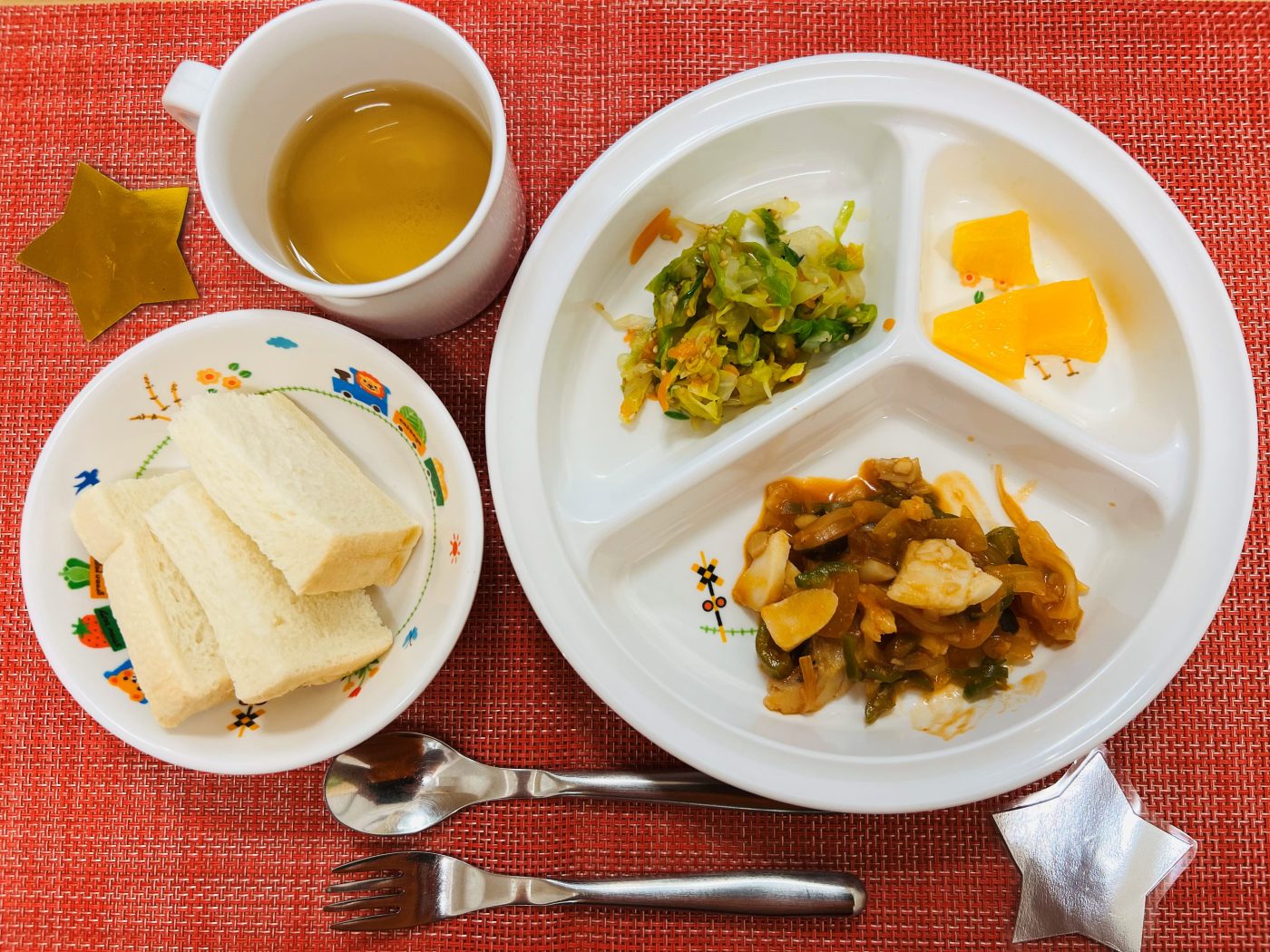 【4月24日(水)の給食・の給食・おやつ】