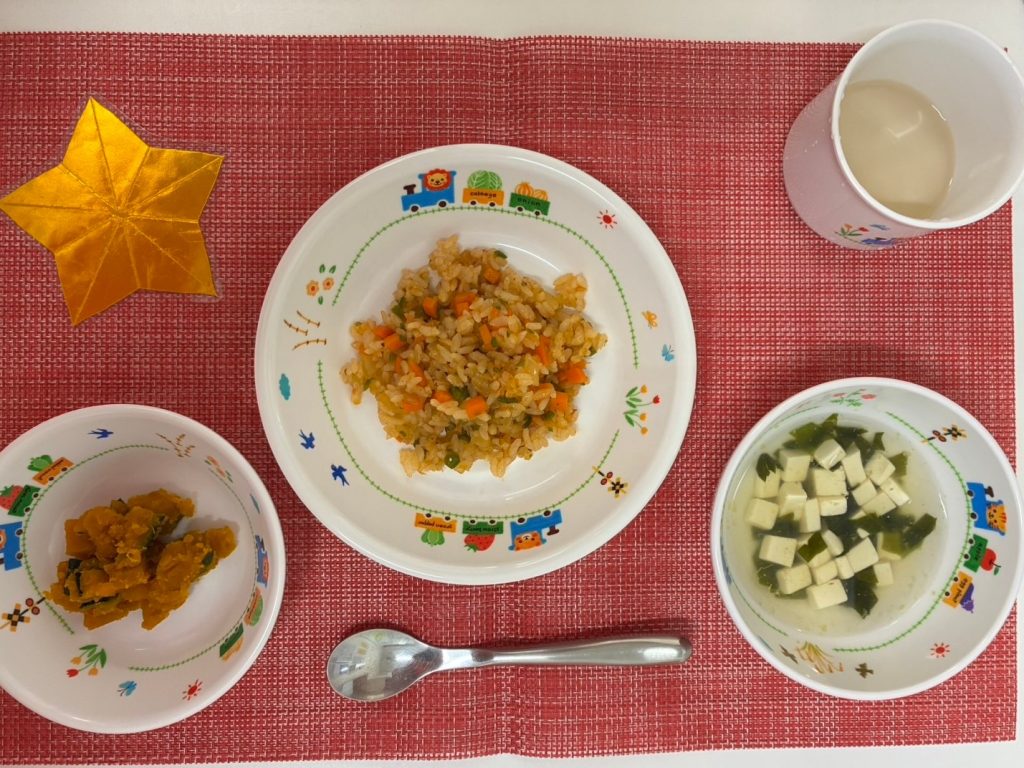 【10月10日㈯の給食】