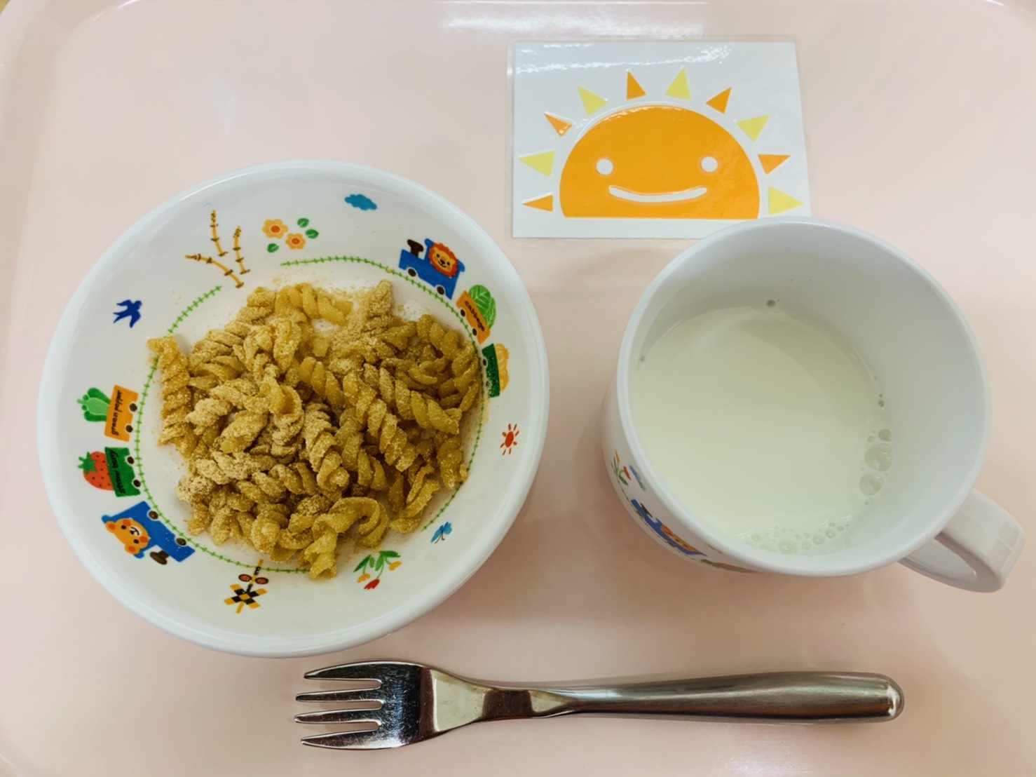 1月16日(月)の給食・おやつ