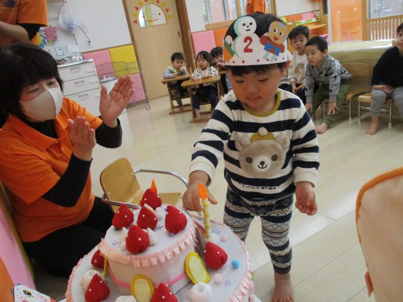 4月27日(木)の給食・おやつ