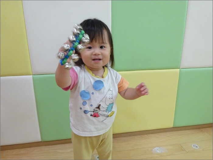 楽器（鈴、カスタネット、タンバリン）