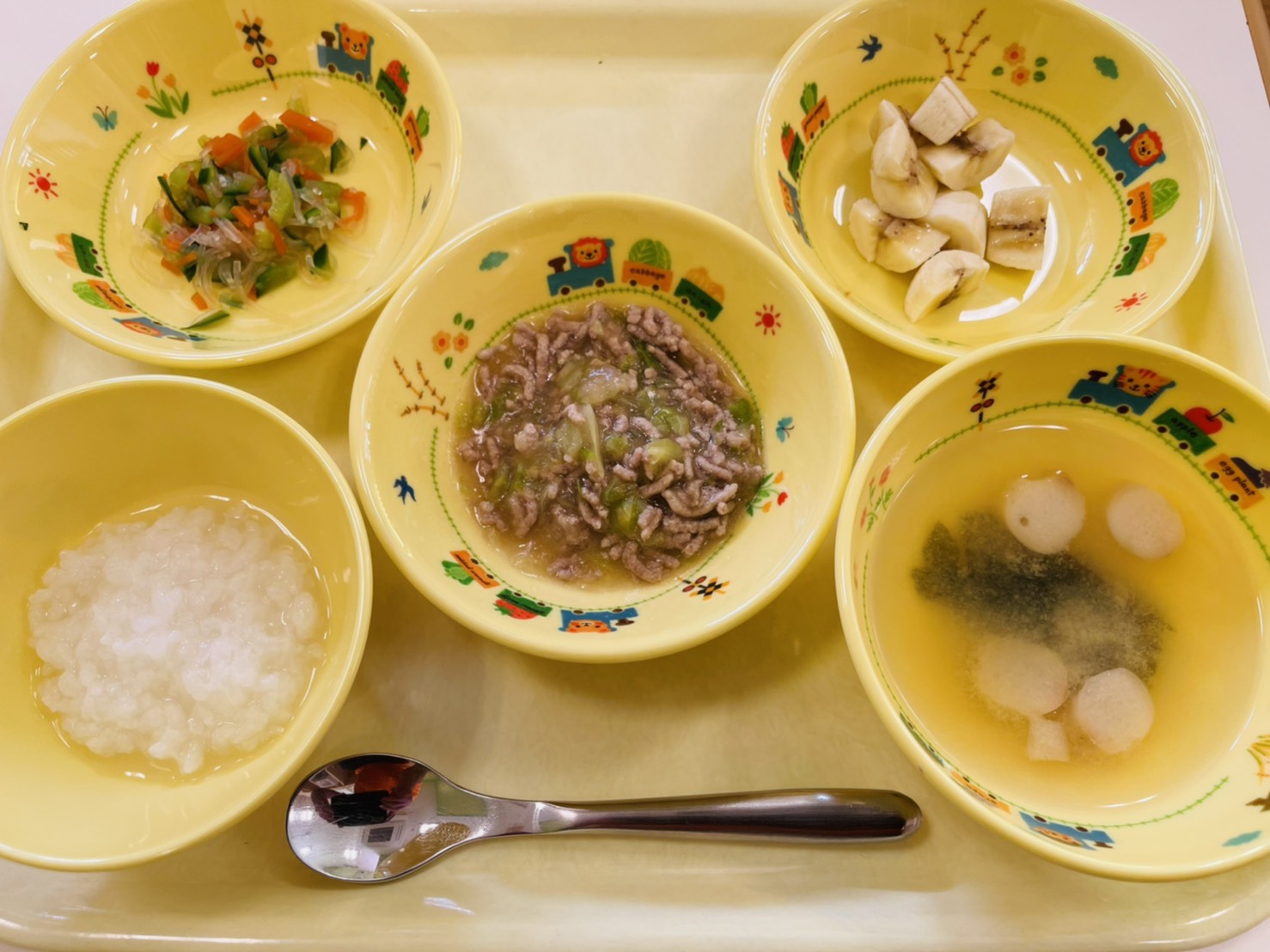 6月8日(水)の給食・おやつ
