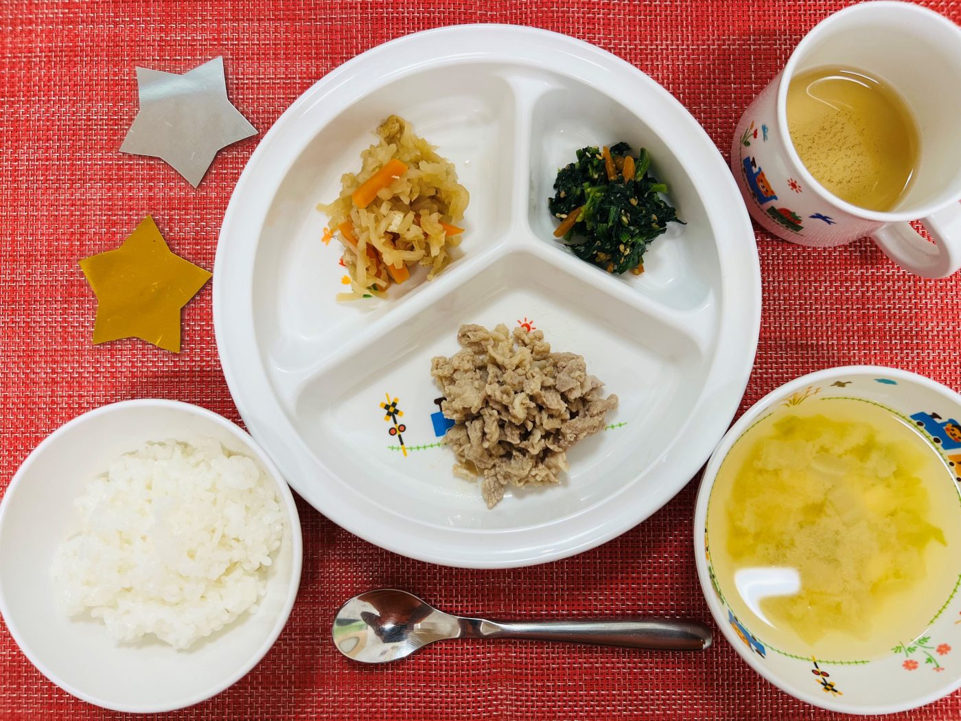 【5月24日(金)の給食･おやつ】