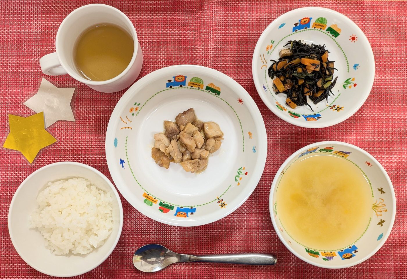 【6月13日㈮の給食・おやつ】