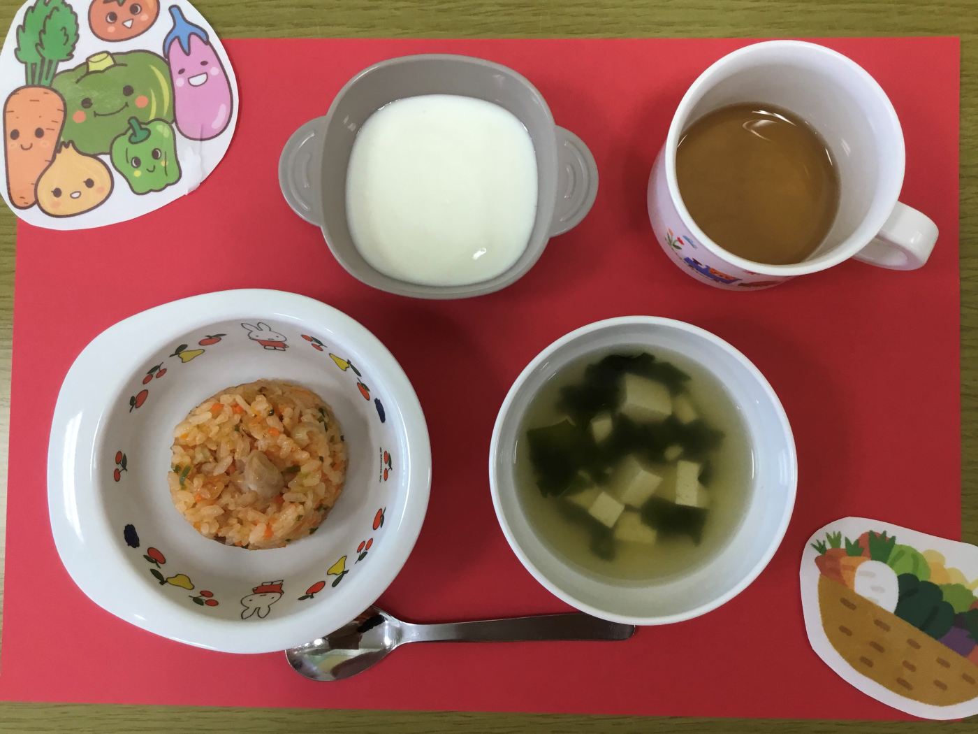 【12月27日㈯の給食・おやつ】